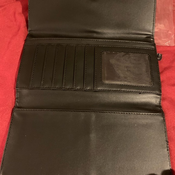 New Wallet Taupe gray color design. - Picture 2 of 6